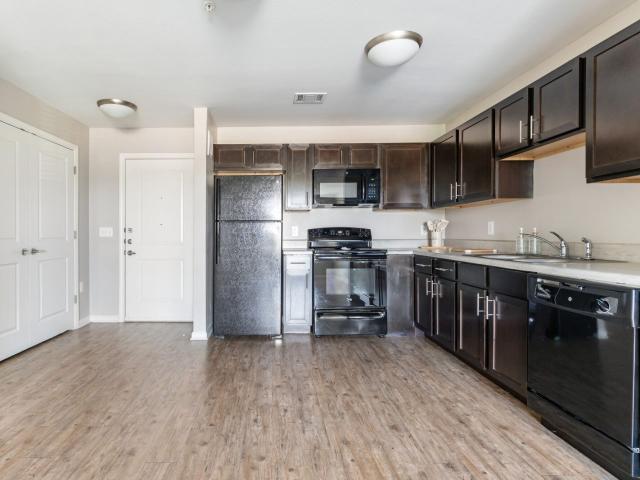 1 BR, 1 BA Apartment 2500 Washington Avenue Unit 2118, Fort Worth, TX 76114