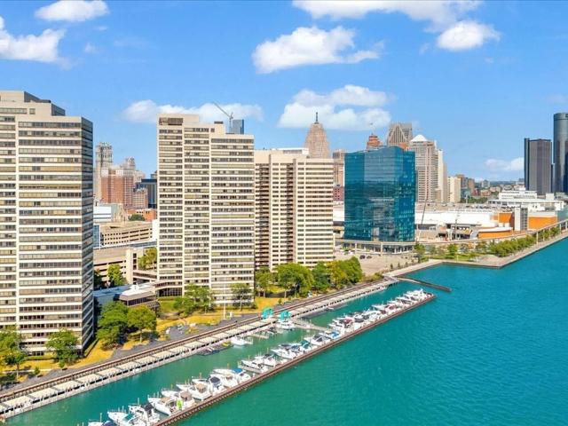 1 BR, 1 BA Apartment 250 Riverfront Drive Unit 2022H, Detroit, MI 48226