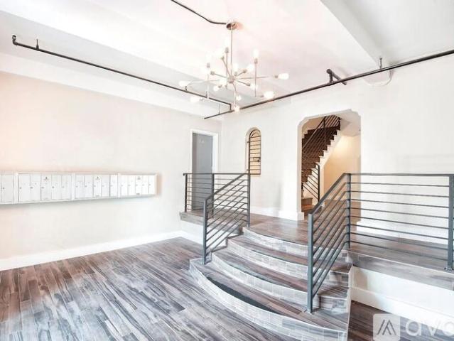 1 BR, 1 BA Apartment 250 S Kenmore Ave, Unit 301, Los Angeles, CA 90004