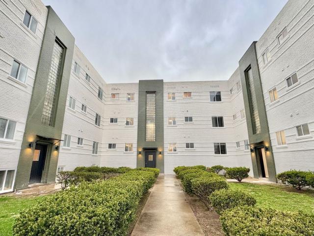 1 BR, 1 BA Apartment 2515 Hampton Ave St. Louis, MO 63139