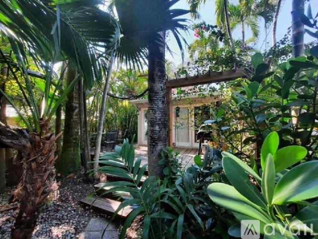 1 BR, 1 BA Apartment 2519 Lincoln Ave, Unit SHORT TERM, Miami, FL 33133