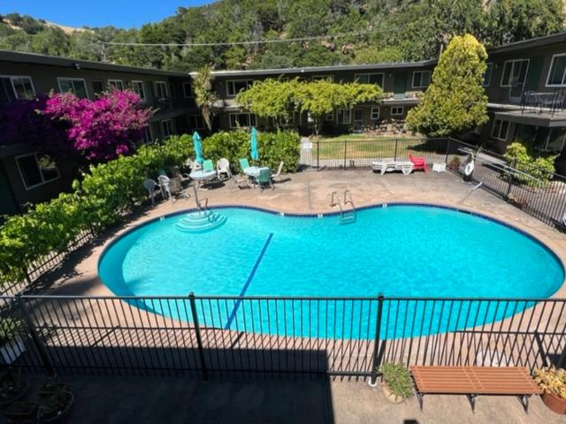 1 BR, 1 BA Apartment 2555 Sir Francisc Drake, Fairfax, CA 94930