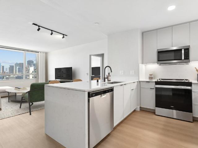 1 BR, 1 BA Apartment 255 King Street Unit 0T2 1402, San Francisco, CA 94107