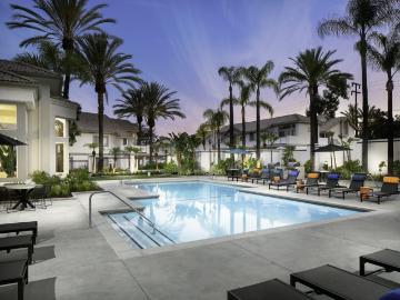 1 BR, 1 BA Apartment 2598 Associated Road Unit 12, Fullerton, CA 92835