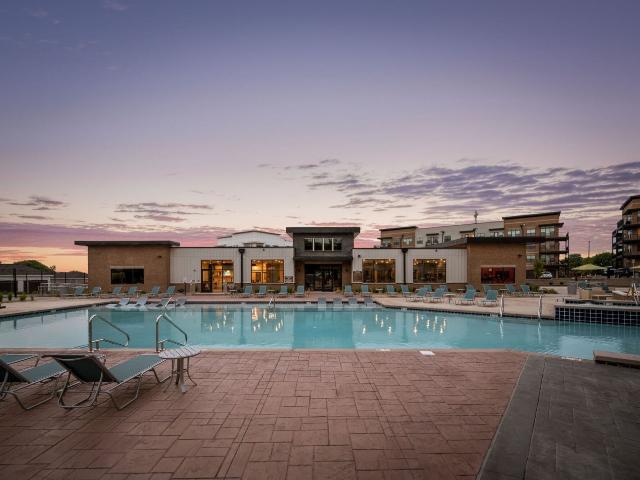 1 BR, 1 BA Apartment 25 Northeast Tudor Road Unit 4207, Lees Summit, MO 64086