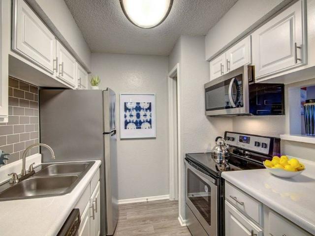 1 BR, 1 BA Apartment 2601 North Repsdorph Road Unit 910, Seabrook, TX 77586