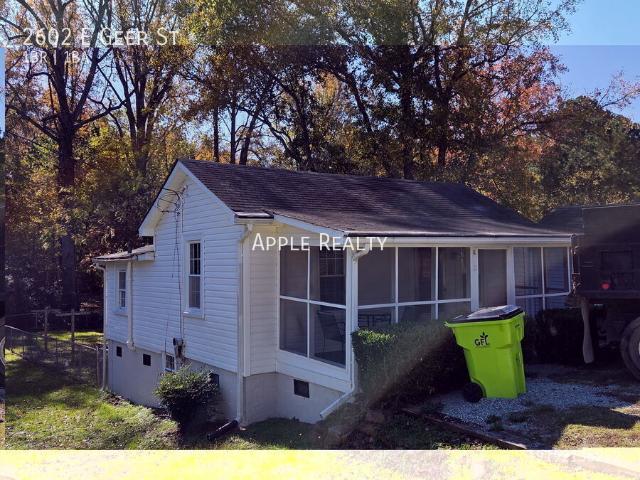 1 BR, 1 BA Apartment 2602 E Geer St, Durham, NC 27704