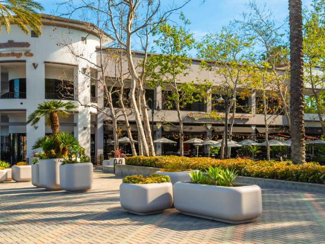 1 BR, 1 BA Apartment 26033 Moulton Parkway Unit 266, Aliso Viejo, CA 92656