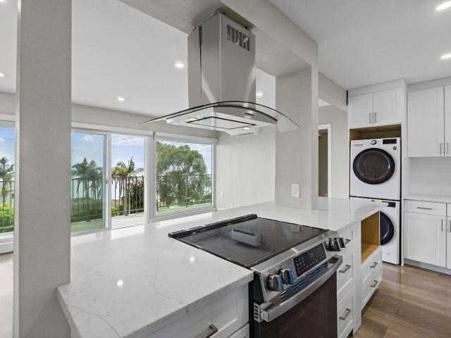 1 BR, 1 BA Apartment 2607 Solana Way Unit 4, Laguna Beach, CA 92651