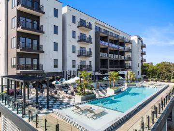 1 BR, 1 BA Apartment 2623 Keene Street Unit 0413, Houston, TX 77009