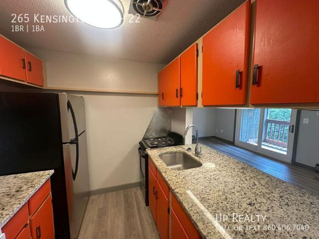1 BR, 1 BA Apartment 265 Kensington Ave, New Britain, CT 06051