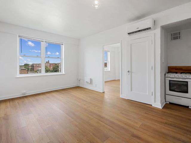 1 BR, 1 BA Apartment 26 East 14th Street, Indianapolis, IN 46202