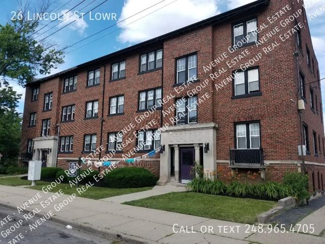 1 BR, 1 BA Apartment 26 Lincoln St Lowr, Pontiac, MI 48341