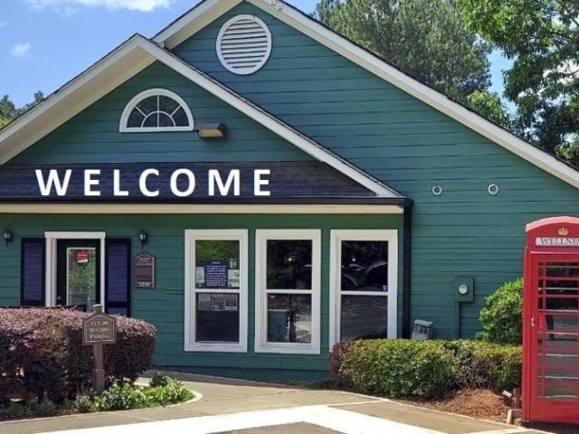 1 BR, 1 BA Apartment 2700 Summit Creek Drive Unit 18 1805, Stone Mountain, GA 30083