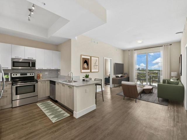1 BR, 1 BA Apartment 2700 SW 27th Avenue Unit 1212, Miami, FL 33133