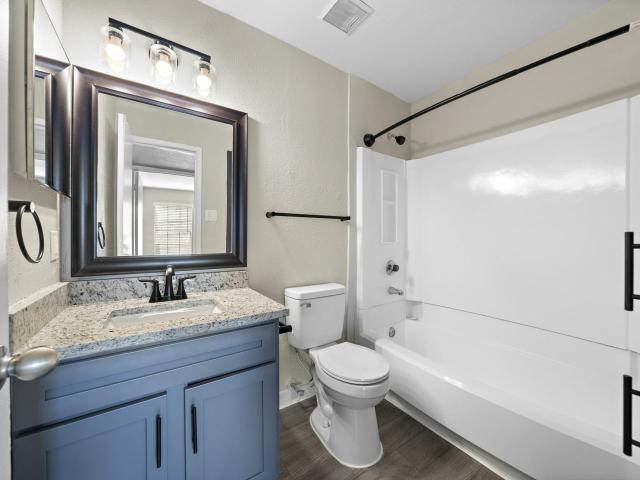1 BR, 1 BA Apartment 2701 W Bellfort Ave Unit 5 503, Houston, TX 77054