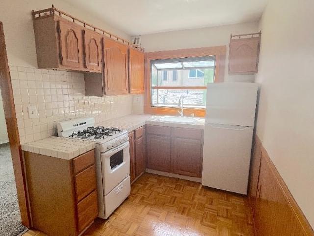 1 BR, 1 BA Apartment 270 Cliff Drive, Laguna Beach, CA 92651