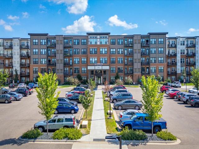 1 BR, 1 BA Apartment 2730 Herschel Street North Unit 404, Saint Paul, MN 55113