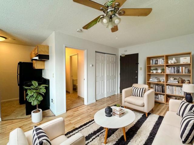 1 BR, 1 BA Apartment 2731 Pillsbury Avenue S Unit 201, Minneapolis, MN 55408