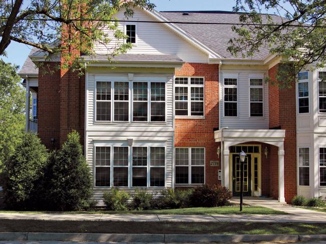 1 BR, 1 BA Apartment 2734 8 Lynn Terrace Unit 09, Madison, WI 53705