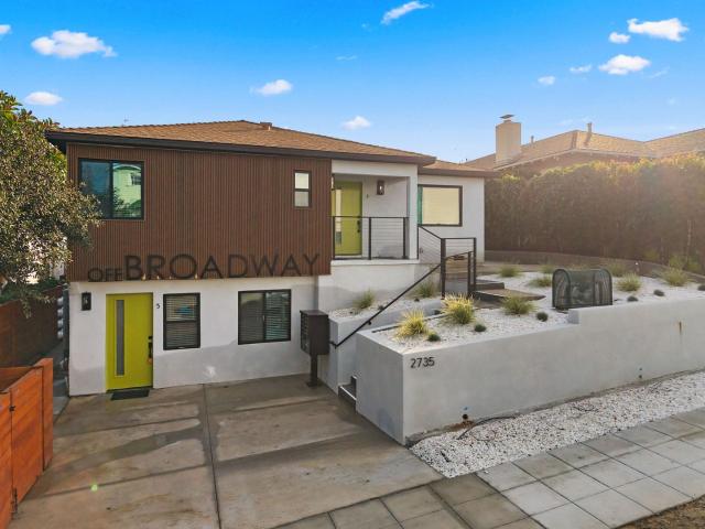 1 BR, 1 BA Apartment 2735 Broadway, San Diego, CA 92102