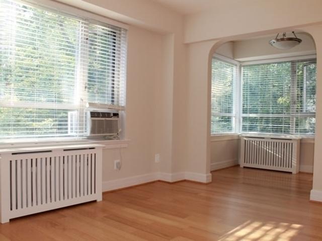 1 BR, 1 BA Apartment 2745 29th Street Northwest Unit 610, Washington, DC 20008