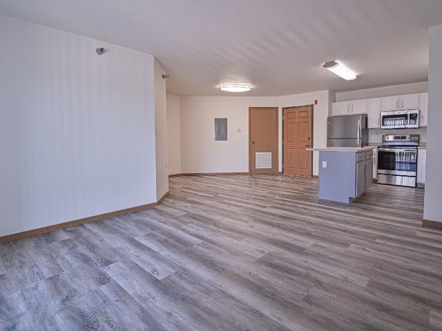 1 BR, 1 BA Apartment 2750 South 38th Street Unit 114, Grand Forks, ND 58201
