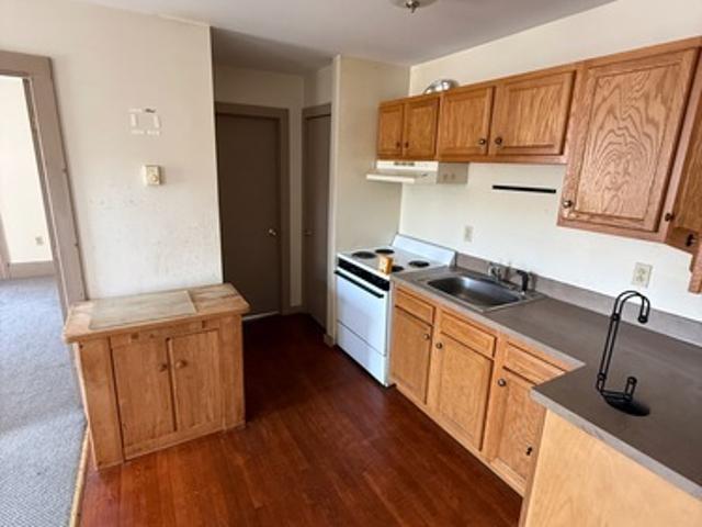1 BR, 1 BA Apartment 279 N Main St, Unit 8, Winchester, CT 06098