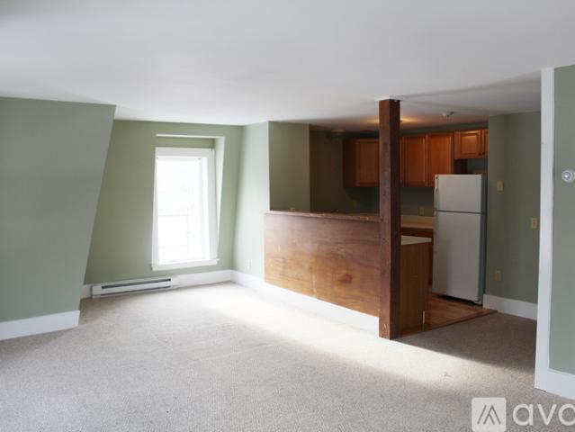 1 BR, 1 BA Apartment 27 Water St, Unit 4B, Blue Hill, ME 04614