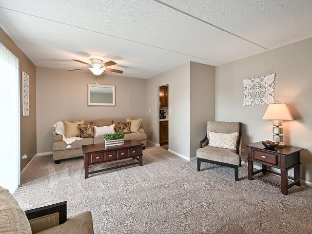 1 BR, 1 BA Apartment 2805 West Glen Flora Avenue Unit 7204, Waukegan, IL 60085