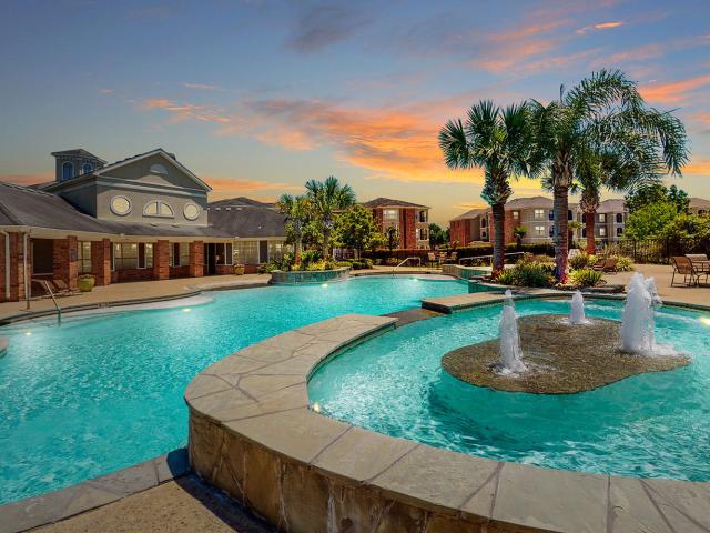 1 BR, 1 BA Apartment 2850 Oak Road Unit 3301, Pearland, TX 77584