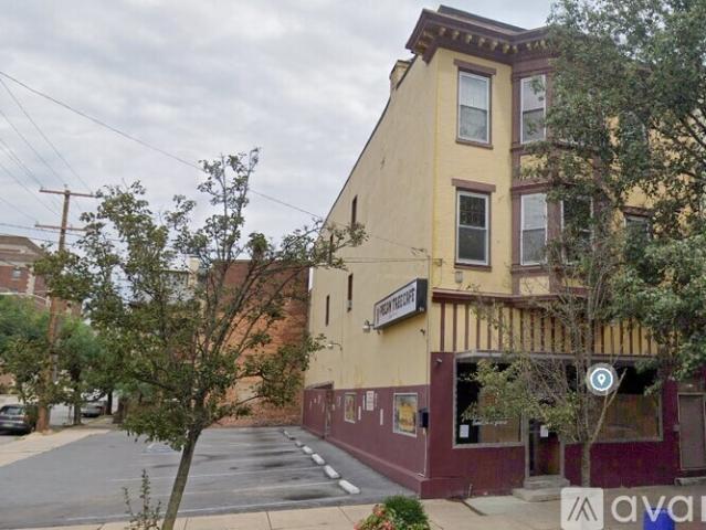1 BR, 1 BA Apartment 285 West Market Street, Unit 3 floor front, York, PA 17401