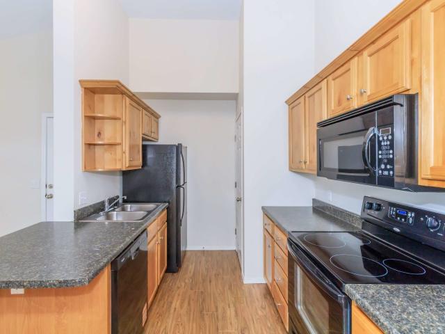 1 BR, 1 BA Apartment 2861 S Nettleton Ave Unit 403, Springfield, MO 65807