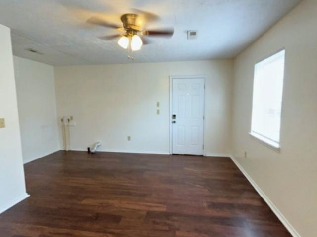 1 BR, 1 BA Apartment 289 Dogwood Pointe Drive Unit 289 Dogwood Pointe Dr Unit 2, McMinnville, TN 37110