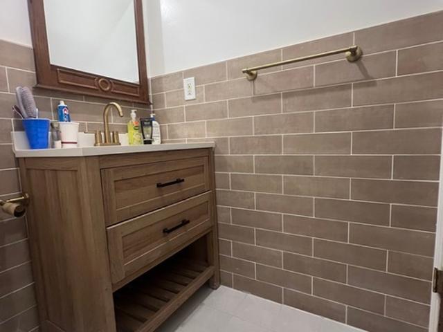 1 BR, 1 BA Apartment 28 Nunzie Court, Unit Basement, Richmond County, NY 10303