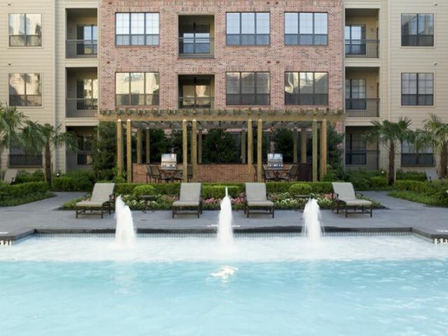 1 BR, 1 BA Apartment 2910 Milam Street Unit 124, Houston, TX 77006