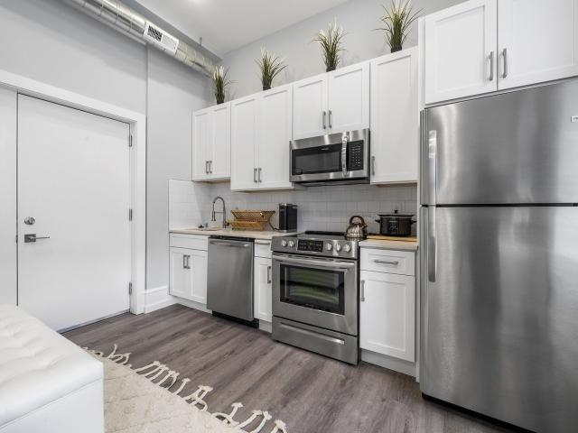 1 BR, 1 BA Apartment 2922 28 Dickinson Street Unit 102, Philadelphia, PA 19146