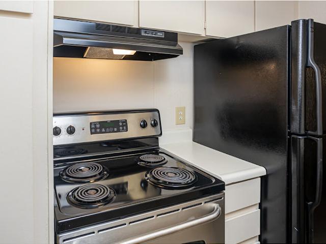 1 BR, 1 BA Apartment 2960 Lake Street Unit 234, Lake Charles, LA 70601
