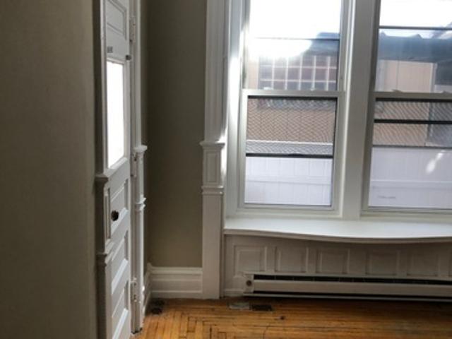 1 BR, 1 BA Apartment 29 N 13 Street Allentown Pa 18102, Unit Apt # 2 front, Allentown, PA 18102