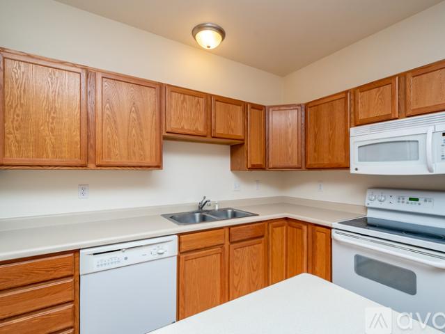 1 BR, 1 BA Apartment 29 Redtail Bend, Unit 4, Coralville, IA 52241