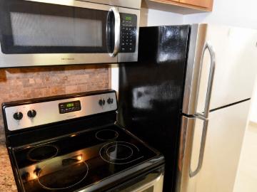 1 BR, 1 BA Apartment 2000 Northeast 51st Court, Fort Lauderdale, FL 33308