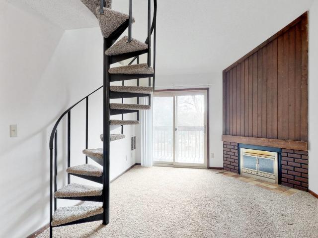 1 BR, 1 BA Apartment 2000 Westown Parkway Unit 33, West Des Moines, IA 50265