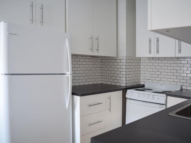 1 BR, 1 BA Apartment 200 West Armour Boulevard Unit 50, Kansas City, MO 64111
