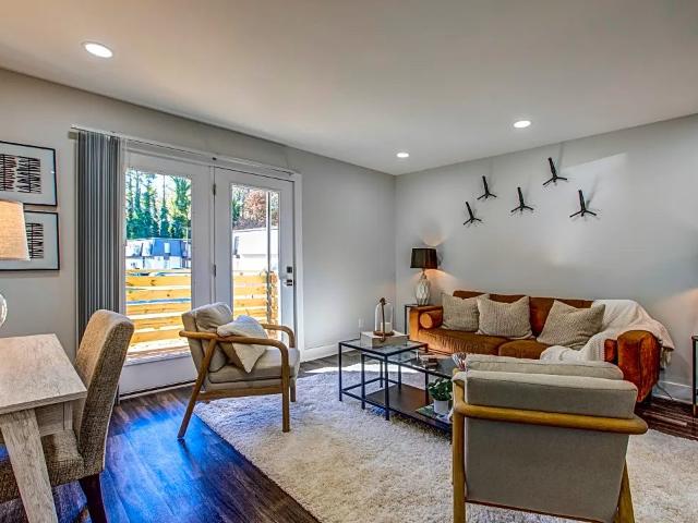 1 BR, 1 BA Apartment 200 High Court Drive Unit 185 185 05, Decatur, GA 30034