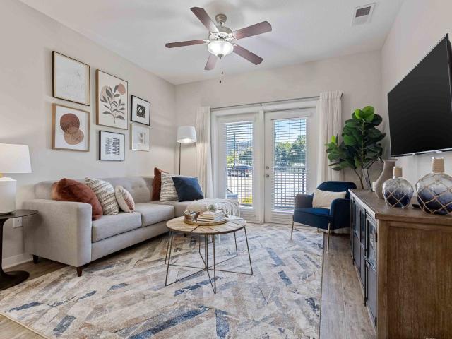 1 BR, 1 BA Apartment 200 South Academy Street Unit 1108, Greenville, SC 29601