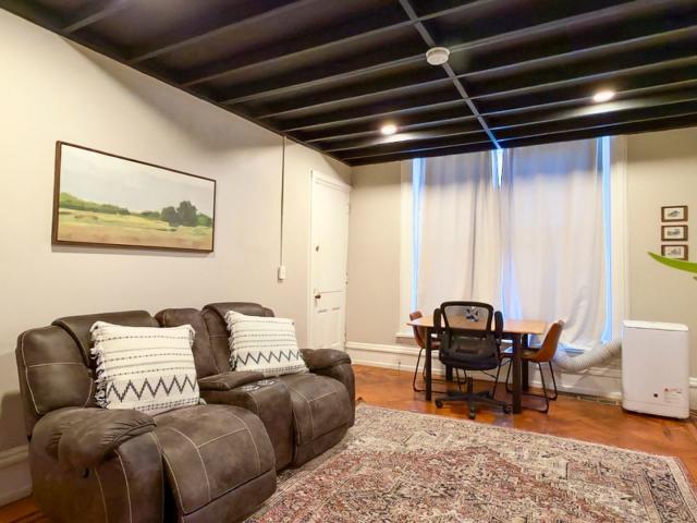 1 BR, 1 BA Apartment 2011 North 3rd Street Unit 2, Harrisburg, PA 17102