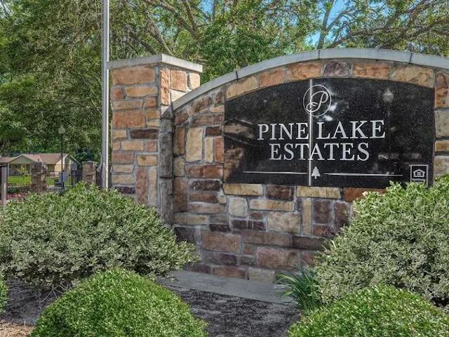 1 BR, 1 BA Apartment 2012 Durst Street Unit 142, Nacogdoches, TX 75964