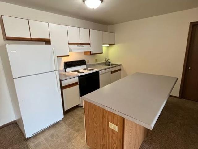 1 BR, 1 BA Apartment 201 3RD AVE, MONROE, WI 53566