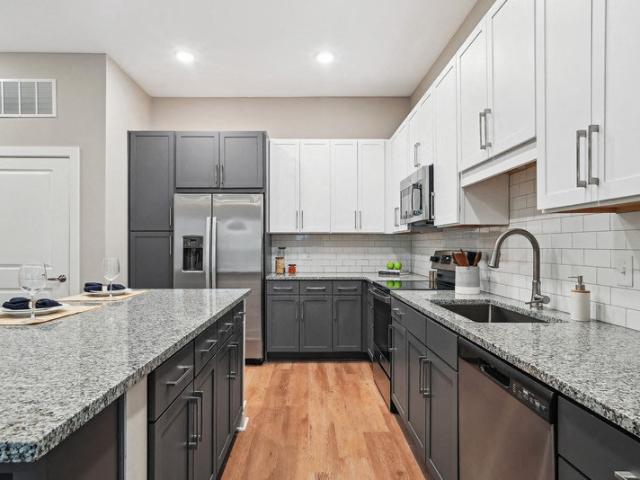 1 BR, 1 BA Apartment 201 N Liberty St Unit C 307, Spartanburg, SC 29302