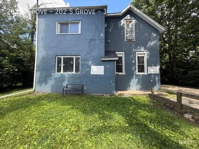 1 BR, 1 BA Apartment 202 S Grove 202 S Grove, Urbana, IL 61802
